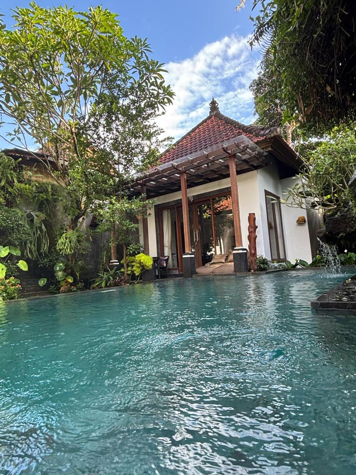 Bumbung Sari Villa Ubud Kültér fotó